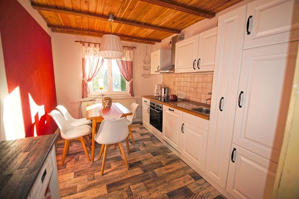 Kastanienhof Apartment Hinterhermsdorf Ngoại thất bức ảnh